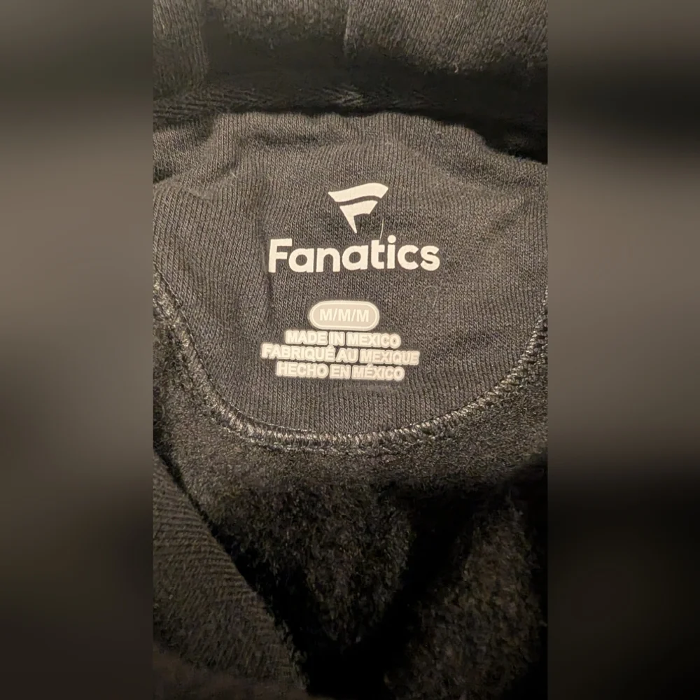 New Orleans Saints Fanatics NFL Black Hoodie Size Medium Cotton Polyester Blend - Picture 3 of 14